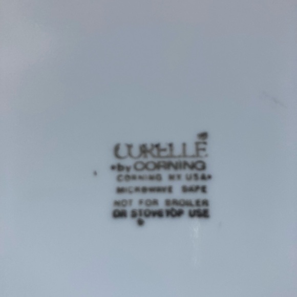 Correll white Large with gray platter euc - Picture 4 of 6